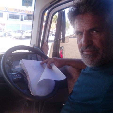 Edmilson Custódio divulga livro com apoio do SITRAMONTI-MG