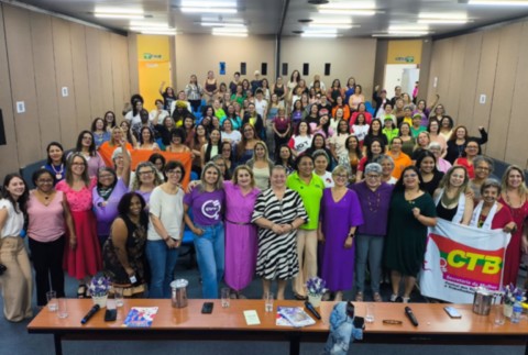 SITRAMONTI-MG participa de Curso Intensivo sobre Negociação Coletiva e Igualdade de Gênero SITRAMONTI-MG participa de Curso Intensivo sobre Negociação Coletiva e Igualdade de Gênero